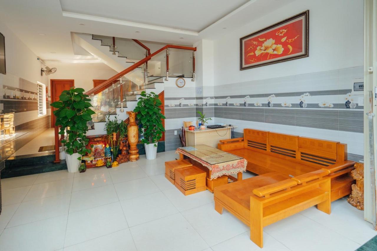 Tram Anh Homestay - Seaside Hotel *