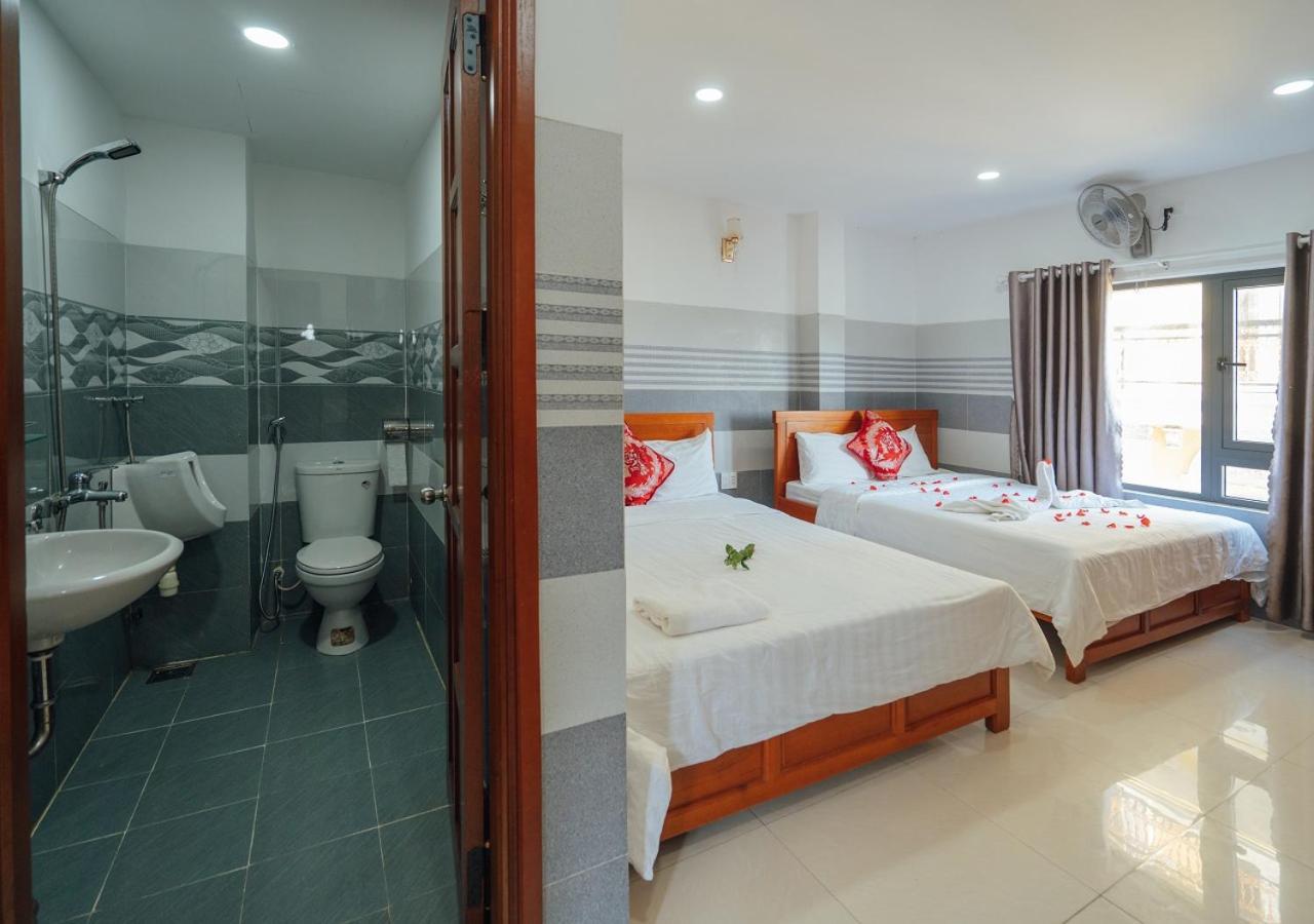 Tram Anh Homestay - Seaside Hotel *
